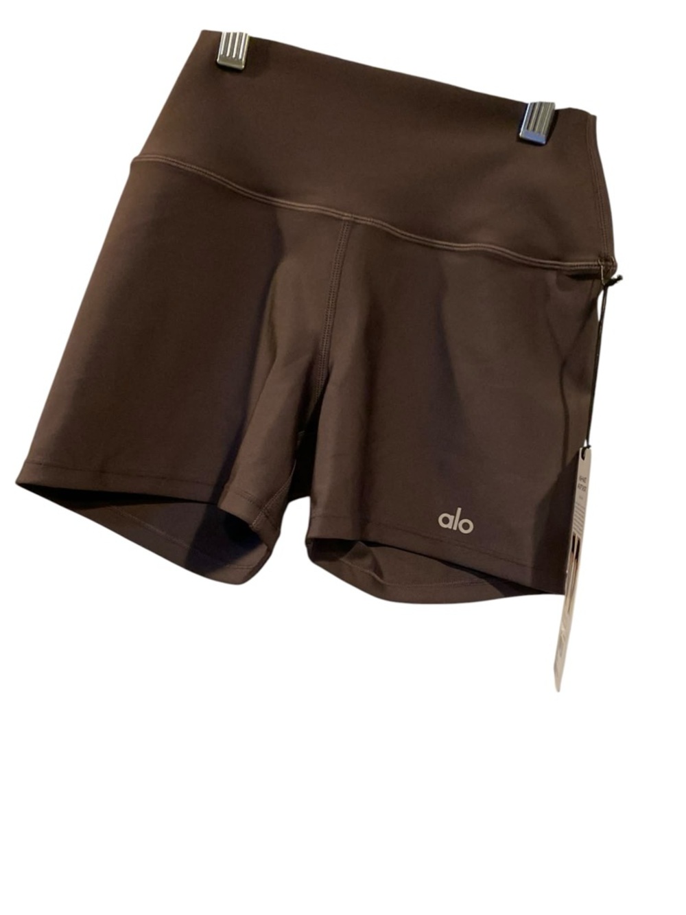 NWT Alo Yoga airlift shorts RAISIN Size XS - Picture 2 of 5